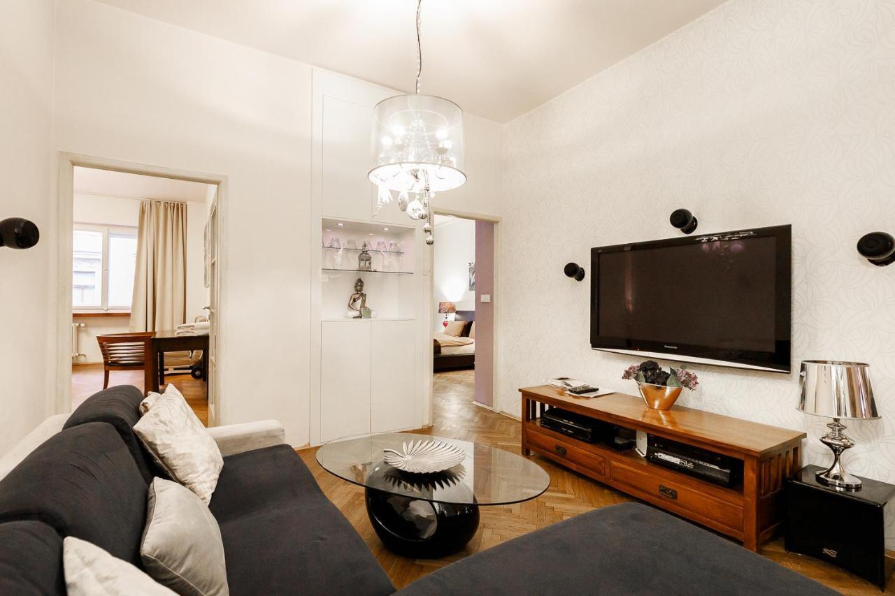 Luxury Apartment Dlouha ปราก ภายนอก รูปภาพ
